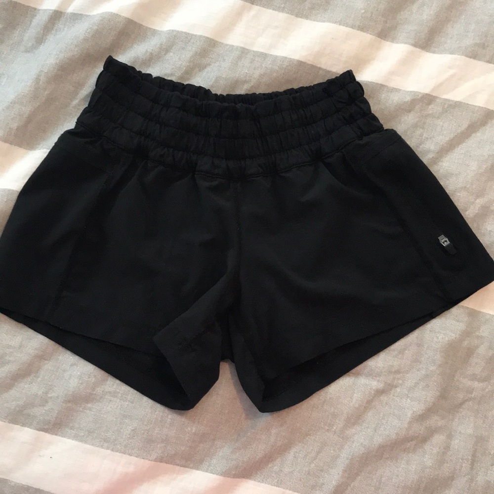 Size 4 Lululemon shorts